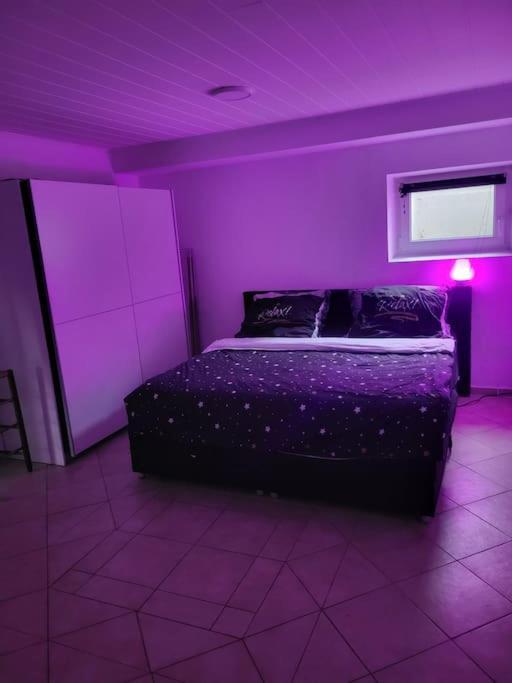Schoene Unterkunft Mit Whirpool Nahe Phantasialand Apartment Weilerswist Exterior foto