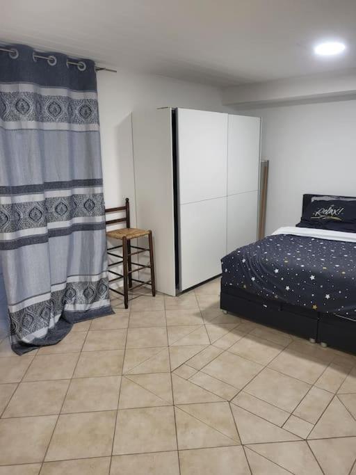 Schoene Unterkunft Mit Whirpool Nahe Phantasialand Apartment Weilerswist Exterior foto