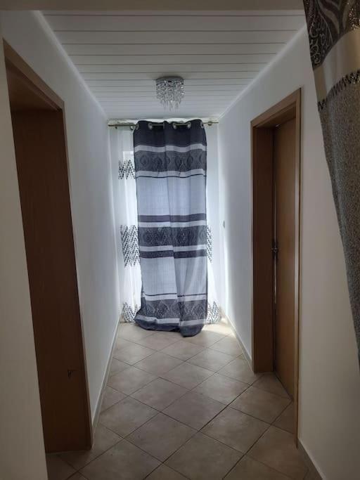 Schoene Unterkunft Mit Whirpool Nahe Phantasialand Apartment Weilerswist Exterior foto